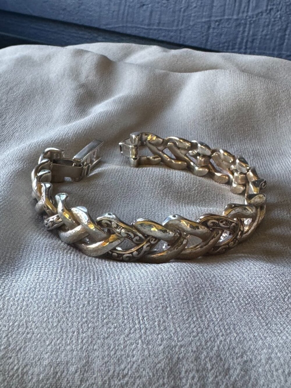 BRIGHTON Lot of 2 Silver-Tone Bracelets & Necklace - Picture 10 of 13